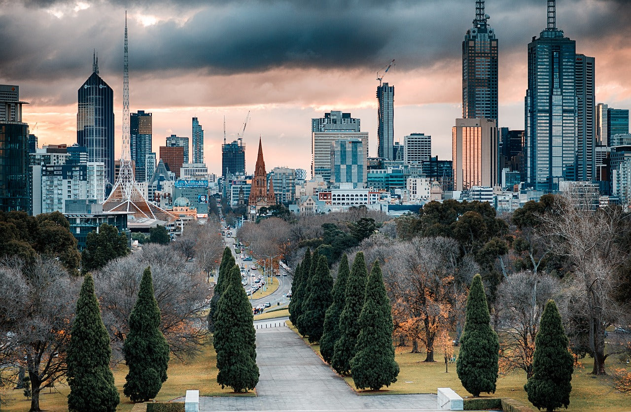 Melbourne: A Walking City